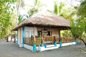 Property grounds - Sablayan Paraiso Beach Resort (Sablayan)