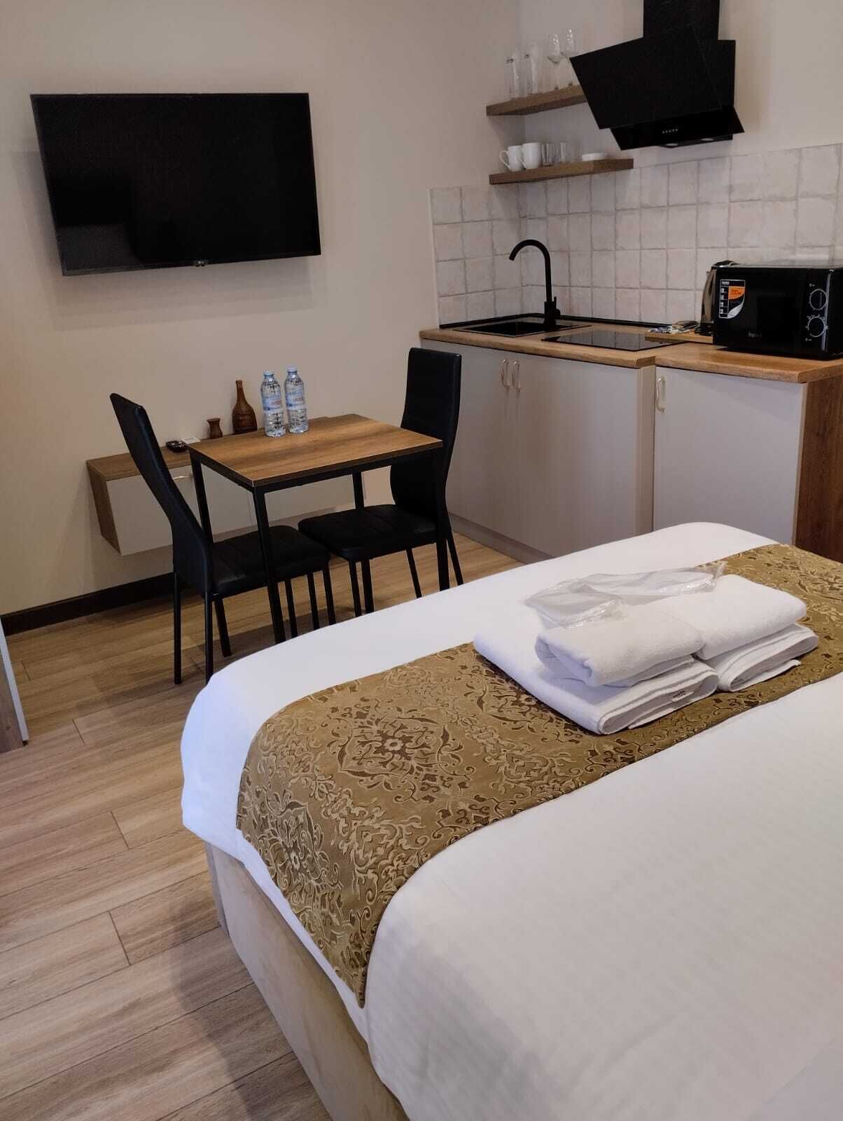 Junior Double Room | Meja, kalis bunyi, Wi-fi percuma, cadar katil 