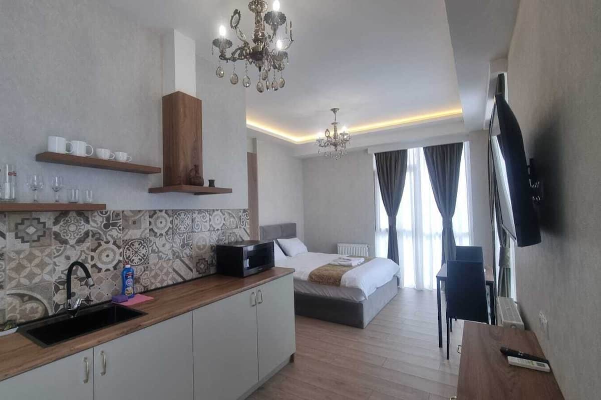 Superior Triple Room, Balcony, River View