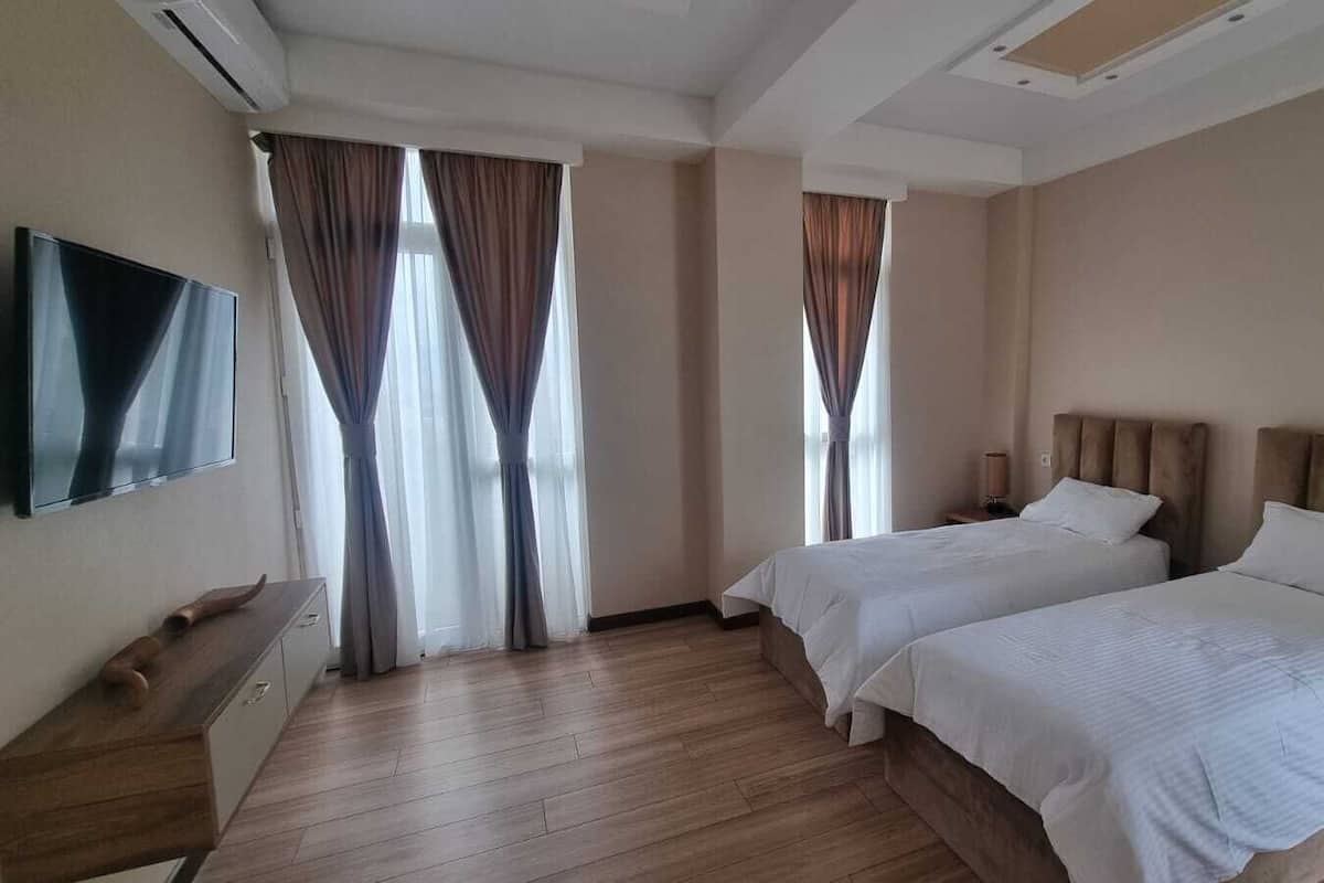 Superior Twin Room, Balcony, River View