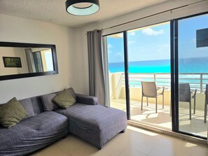 Family Apartment | Living area