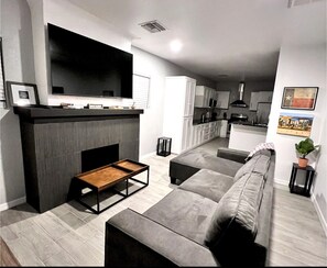 Smart TV, books