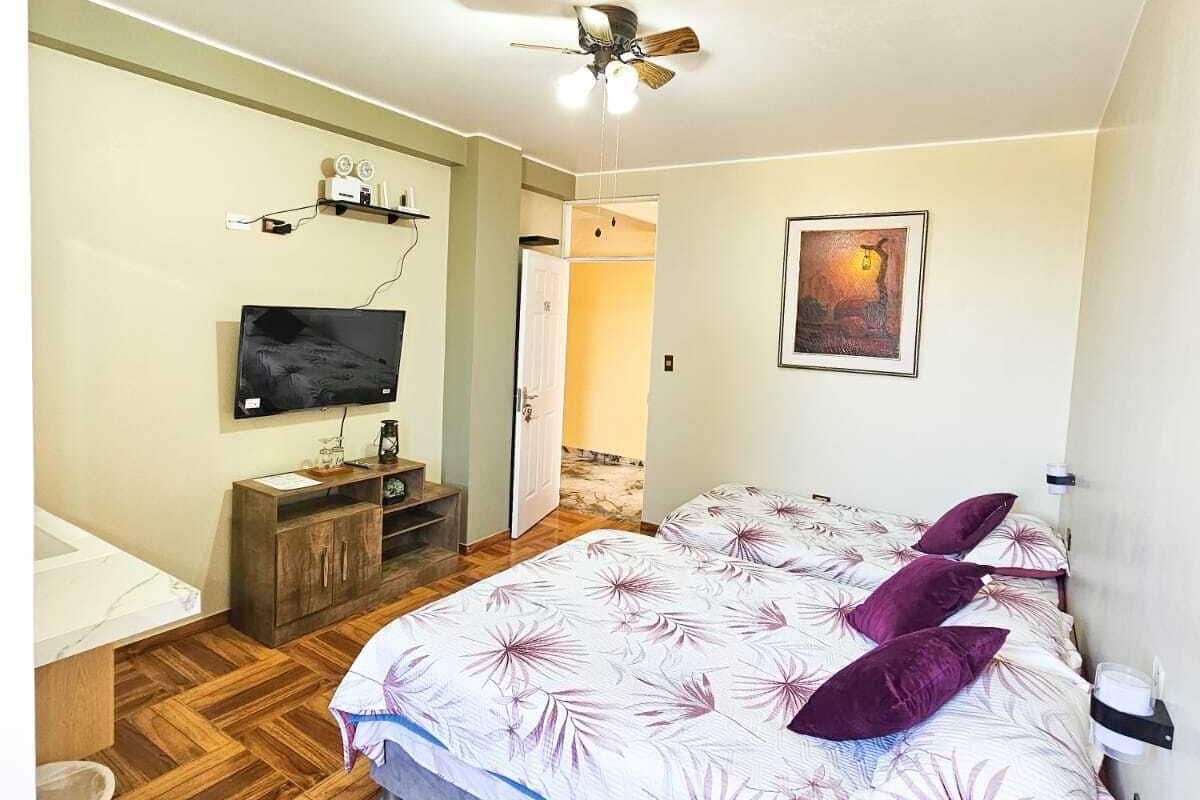 Double Room | Laptop workspace, free WiFi, individually furnished, bed sheets