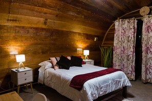 Ameublement personnalisé, espace de travail pour ordinateur portable