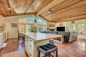 Smart TV 40 pulgadas con canales de televisión por cable