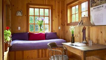 2 chambres, fer et planche Ă repasser, Wi-Fi gratuit, draps fournis