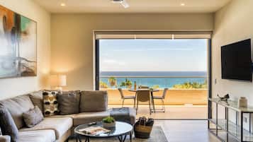 Apartamento 3 Habitaciones con Vista al Mar | 客廳 | 60 吋智能電視連數碼電視頻道