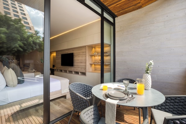 Executive Studio with a Private Balcony | Terrace/patio - UTOPIC Palacio Polanco by ULIV (Mexico City)