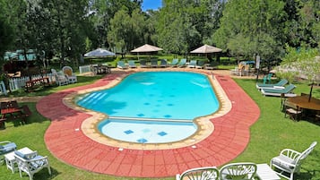 Outdoor pool, open 9:00 AM to 4:30 PM, pool umbrellas, sun loungers