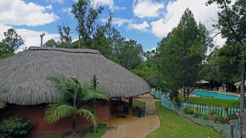 Steam room, Turkish bath, body treatments, hot stone massages