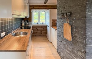 Refrigerador, horno, parrilla de estufa y lavavajillas 