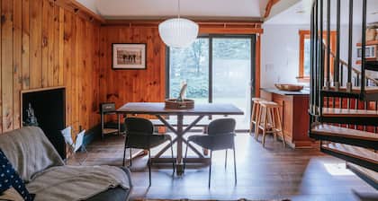 The Leeway - Meadow Loft Duplex