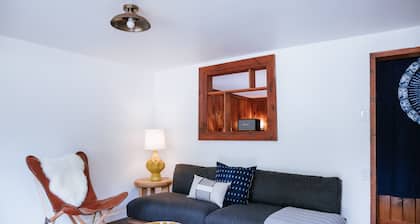 1 Bedroom Suite with a Living Room