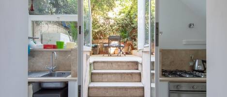 Frigorifero, macchina per tè/caffè