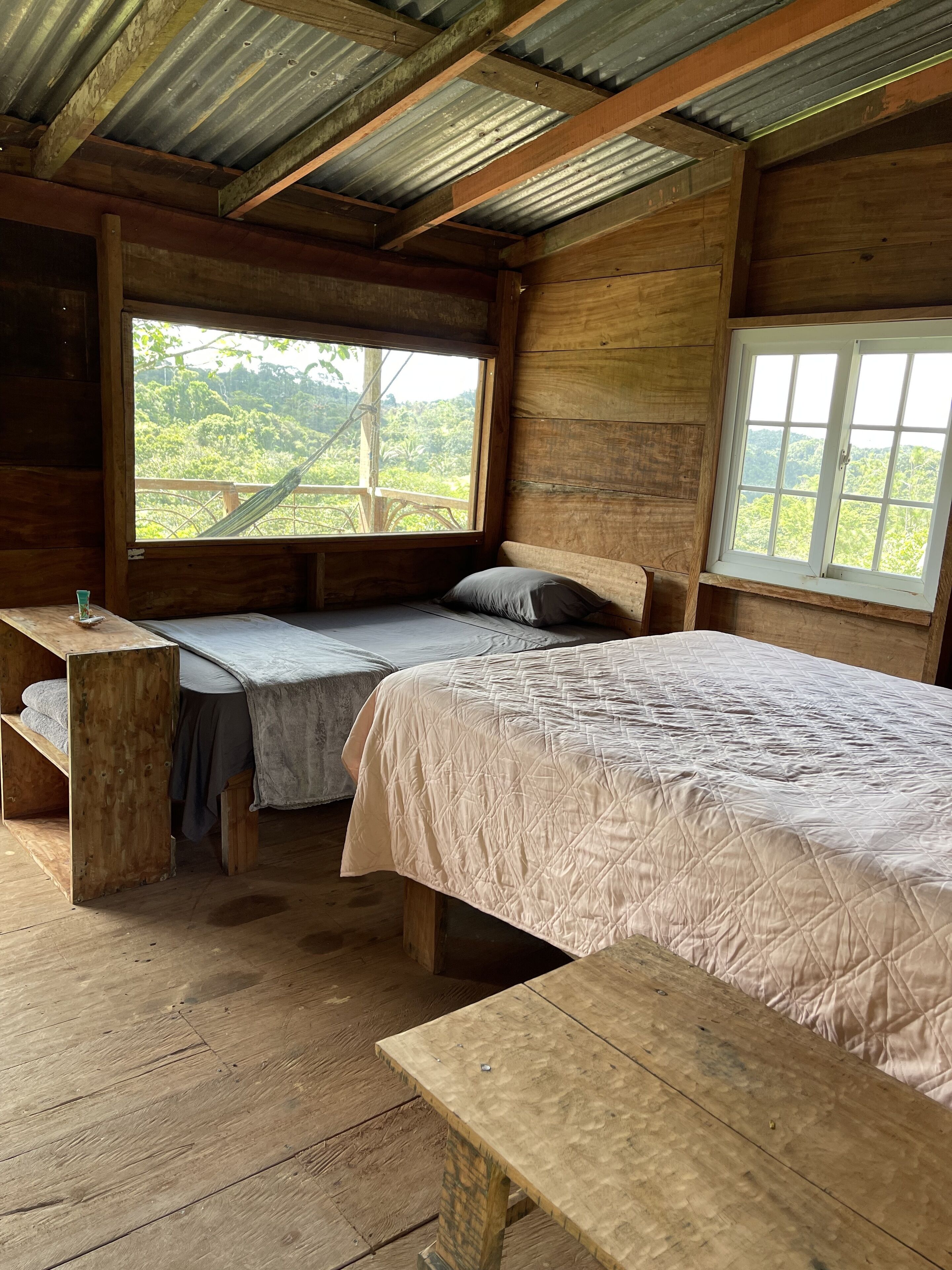 Hytte – panorama | Individuelt innredet og sengetøy