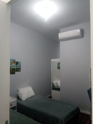 3 Schlafzimmer, Bügeleisen/Bügelbrett, WLAN