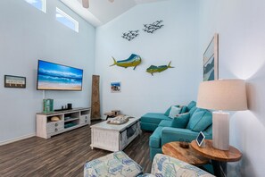 Smart TV - Full Sail in Port Aransas! (Port Aransas)