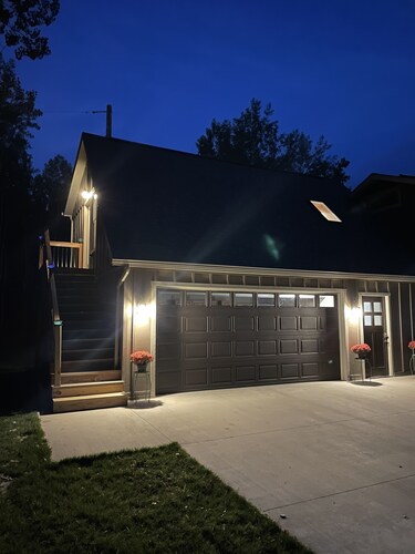 Beautiful North Woods Apartment 
