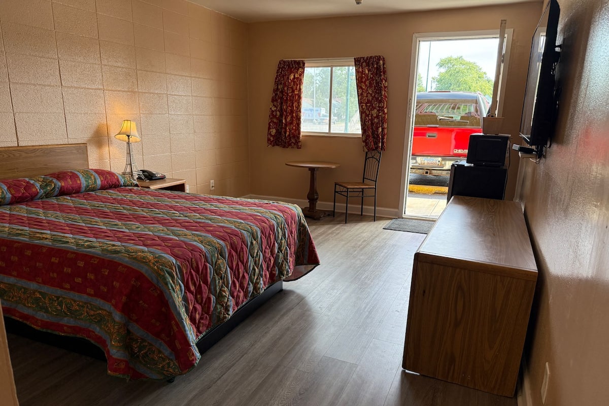 Roupas de cama premium, edredons de pluma, camas com colchões pillow-top