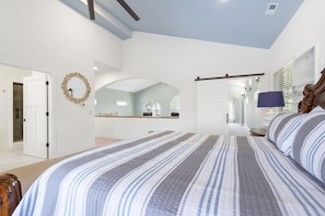 6 Schlafzimmer, Bügeleisen/Bügelbrett, kostenloses WLAN, Bettwäsche