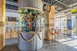 Dining - Ocean Views, 5 Pools, Sleeps 7, Beach Access (Panama City Beach)