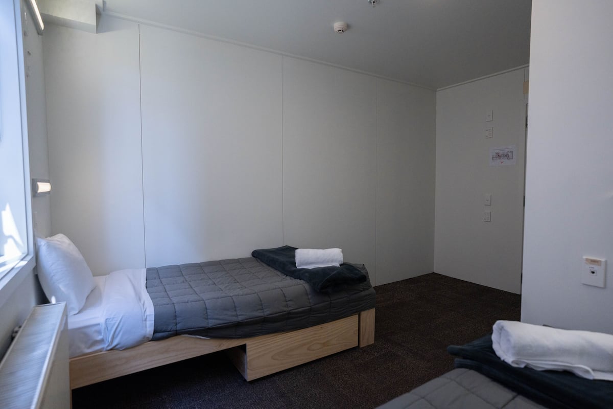 Eenvoudige Twin kamer | Gratis wifi, beddengoed