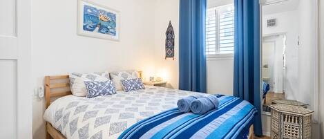 1 slaapkamer, een bureau, gratis wifi, beddengoed