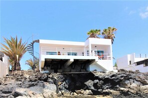 Exterior - Casa Corales junto al mar en Costa Teguise (Costa Teguise)