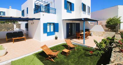 Casa Bahia de Naos with sea view!