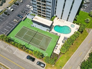 Sports court - Spacious 2bd/2ba Condo- Close To Everything Myrtle Beach Has to Offer! (Myrtle Beach)