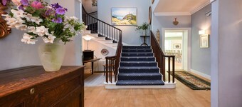 Plas Bodegroes -  a dog that sleeps 22 guests  in 11 bedrooms