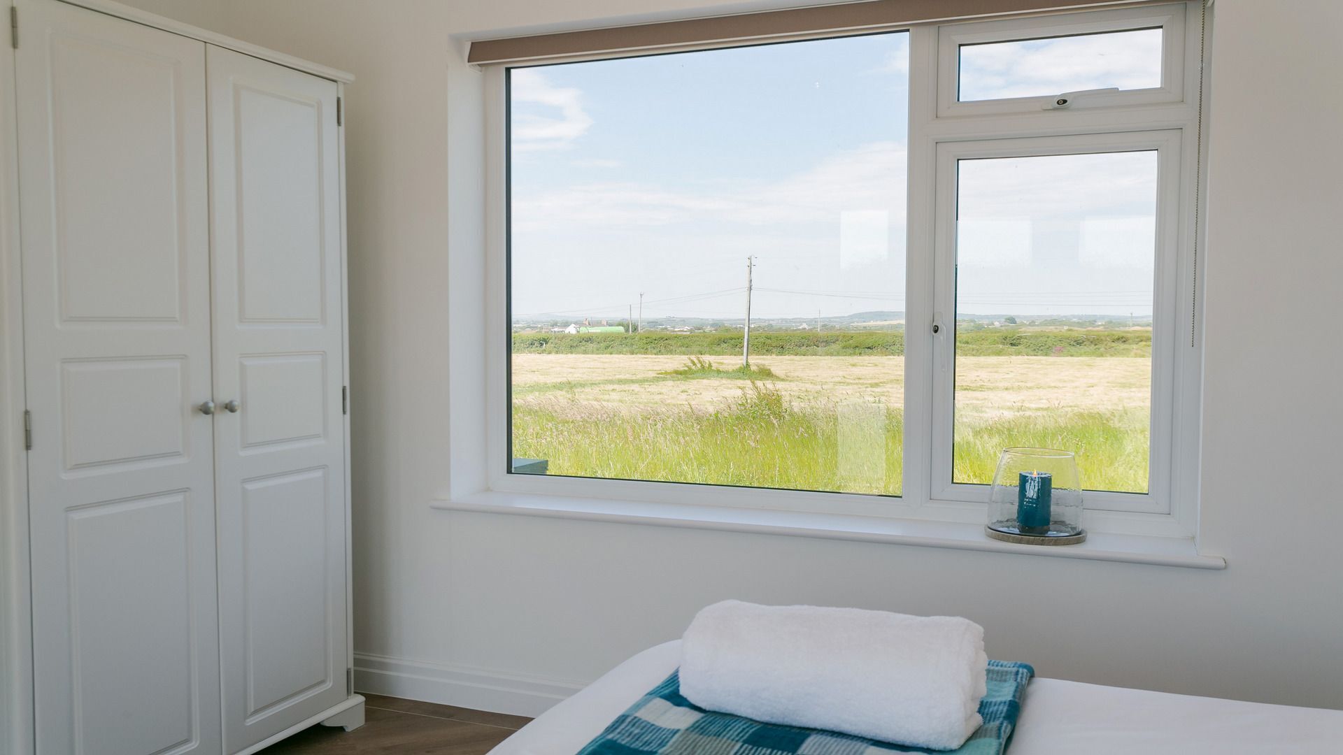 3 bedrooms, iron/ironing board, travel cot, free WiFi