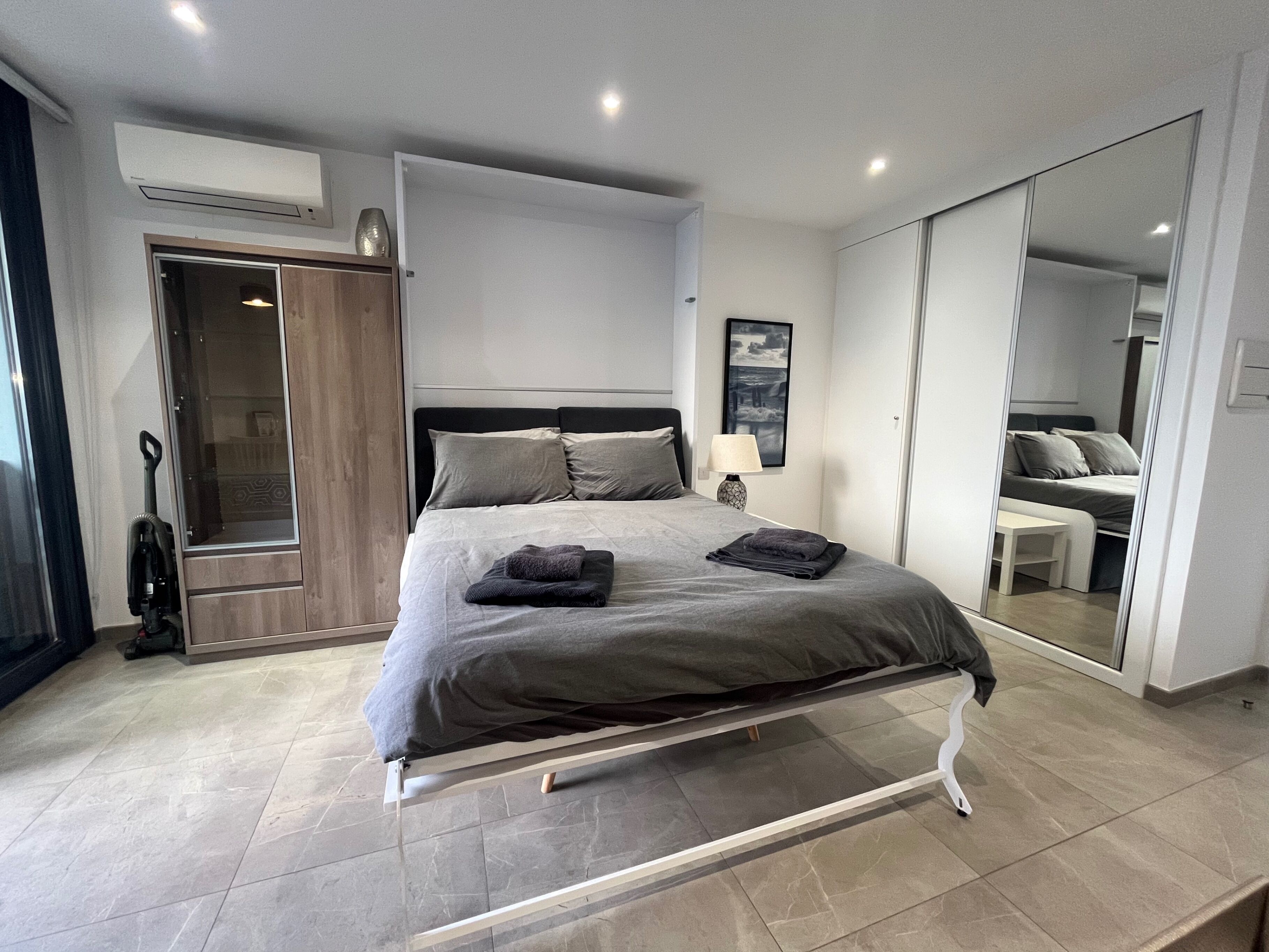 1 bedroom, iron/ironing board, WiFi, bed sheets