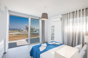 4 Schlafzimmer, Zimmersafe, Bügeleisen/Bügelbrett, Reisekinderbett