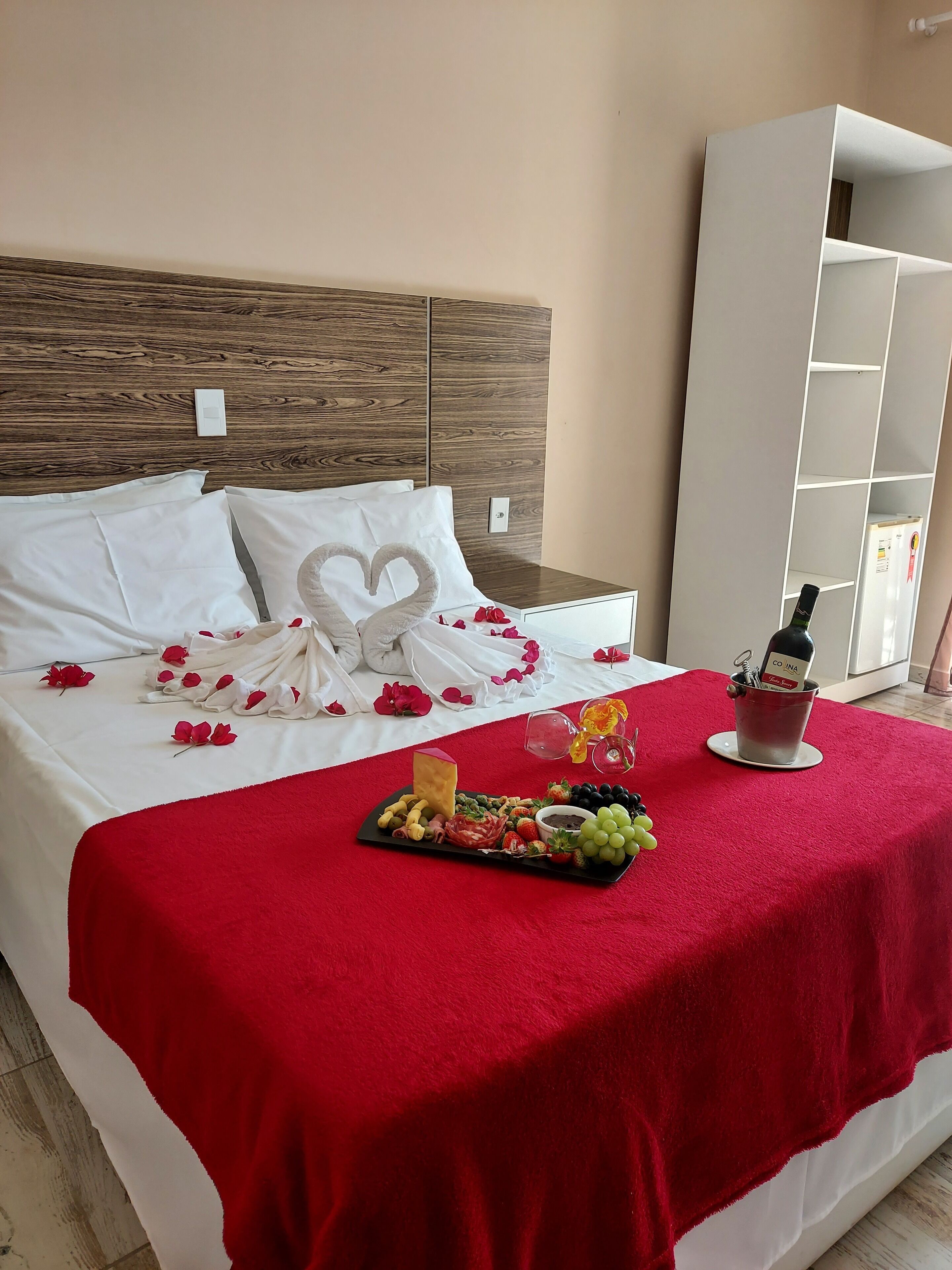 Comfort Double Room | Desk, laptop workspace, free WiFi, bed sheets