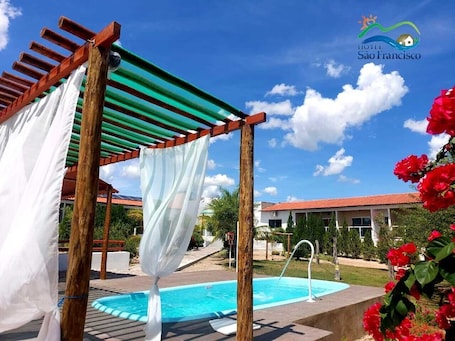 Indoor pool. Hotel São Francisco