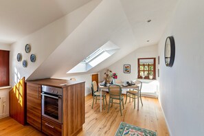 Dining - Holiday Apartment 'Sittermansweg' with Private Terrace and Wi-Fi (Geldern)