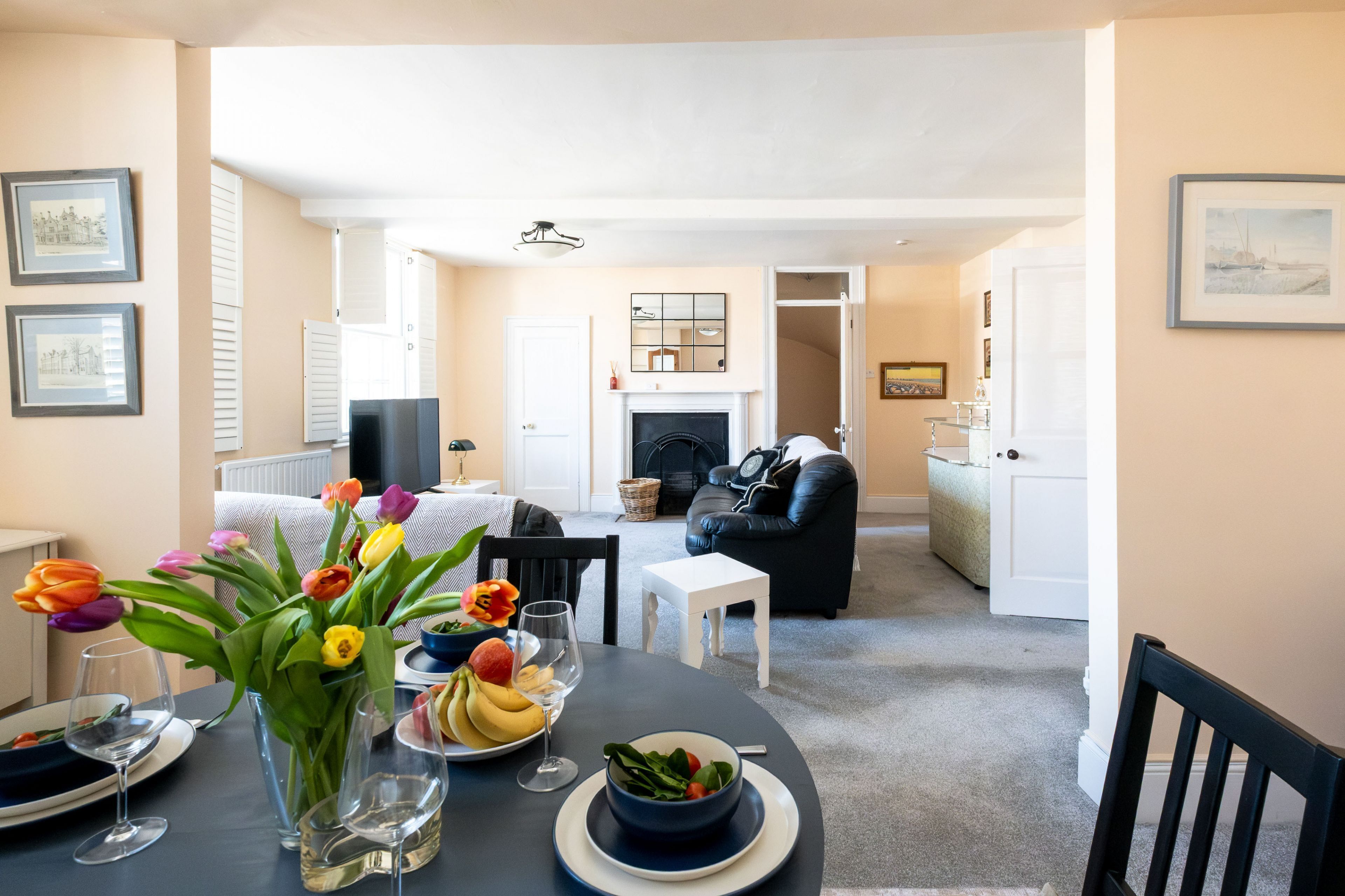 Hill House Apartment - Sleeps 2 Guests  In 1 Bedroom - Framlingham