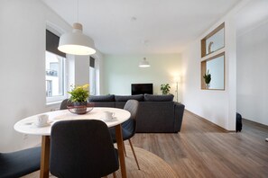 Dining - Holiday Apartment "Finsterwalde" (FInsterwalde)