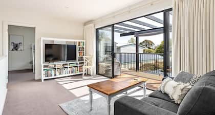 Secluded Luxury on Tower Hill