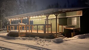 Unclassified image, 2 of 14, button - Cozy Little House surrounded by nature and wildlife! (Wasilla)