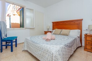 3 Schlafzimmer, Bügeleisen/Bügelbrett, kostenloses WLAN, Bettwäsche