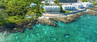 Coconut Bay Villas #113 - Ocean View 2 BR & Pool