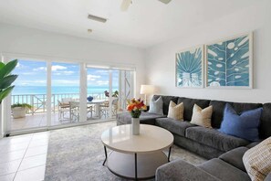 TV, offices - Coconut Bay Villas #122  West Bay 3 BR Oceanfront (West Bay)