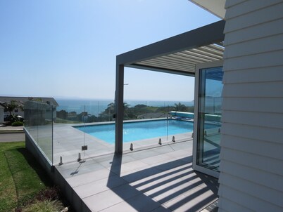 EAGLE VIEW - SUMMER IN STYLE