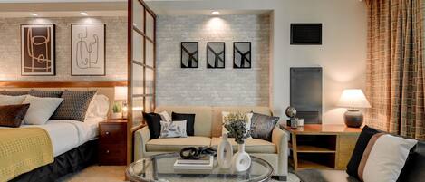 Premium Studio Suite | Living area