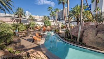 3 outdoor pools