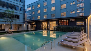 Udendørs pool