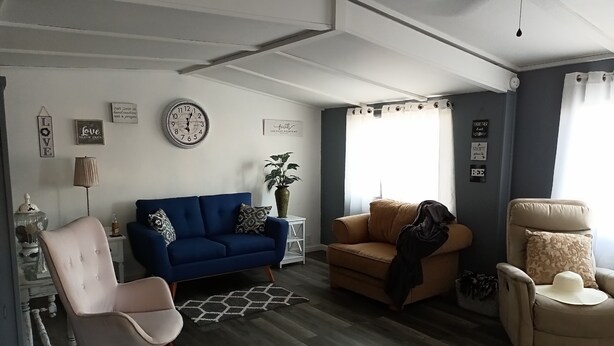 Unclassified image, 1 of 16, button - Best Cozy and Quiet Place! (Hemet)