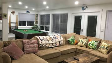 Spielezimmer